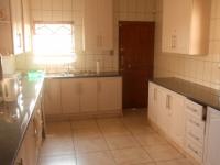 Kitchen - 29 square meters of property in Bronkhorstspruit