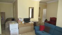 Lounges - 19 square meters of property in Sonland Park