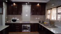 Kitchen - 13 square meters of property in Scottburgh