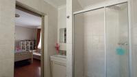 Bathroom 2 - 7 square meters of property in Kengies