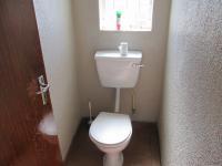 Main Bathroom - 5 square meters of property in Graskop