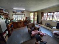Lounges of property in Pinetown 