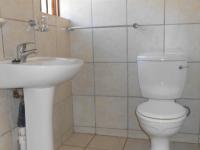 Main Bathroom - 4 square meters of property in Potchefstroom