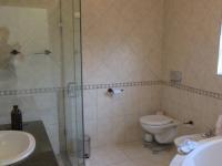 Main Bathroom - 8 square meters of property in Johannesburg North