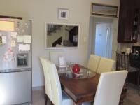 Dining Room - 21 square meters of property in Johannesburg North