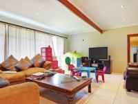 TV Room - 33 square meters of property in Constantia Glen