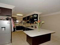 Kitchen - 11 square meters of property in Ravenswood