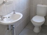 Bathroom 2 - 2 square meters of property in Vanderbijlpark