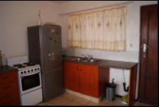 Kitchen - 24 square meters of property in Montclair (Dbn)