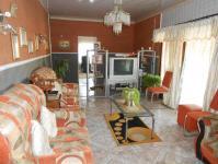 Lounges - 20 square meters of property in Umkomaas