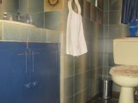 Bathroom 1 - 13 square meters of property in Meyerton