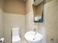 Guest Toilet - 3 square meters of property in Savanna Hills Estate
