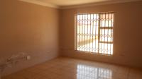 Main Bedroom - 19 square meters of property in Sharon Park