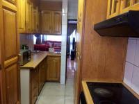 Kitchen of property in Sunnyside