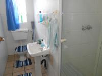 Bathroom 1 - 4 square meters of property in Berton Park