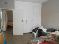 Main Bedroom - 18 square meters of property in Berton Park