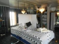 Main Bedroom - 23 square meters of property in Lenasia South