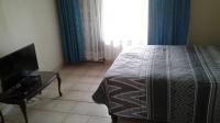 Main Bedroom - 14 square meters of property in Amanzimtoti 