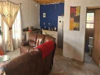 Lounges of property in Klipspruit West