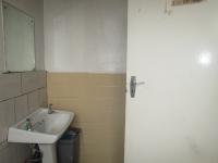 Bathroom 1 - 6 square meters of property in Berea - JHB