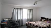 Main Bedroom - 15 square meters of property in Vorna Valley
