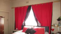 Main Bedroom - 14 square meters of property in Dalview