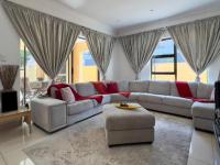 Lounges - 24 square meters of property in Glenmarais (Glen Marais)