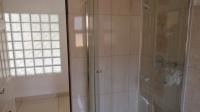 Bathroom 1 - 9 square meters of property in Glenmarais (Glen Marais)