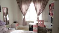 Bed Room 2 - 17 square meters of property in Glenmarais (Glen Marais)