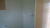 Bathroom 2 - 2 square meters of property in Selection park