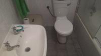 Bathroom 1 - 3 square meters of property in Noordhang