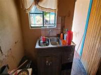 Kitchen of property in Namakgale