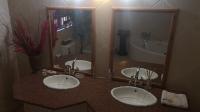 Bathroom 2 - 14 square meters of property in Safarituine