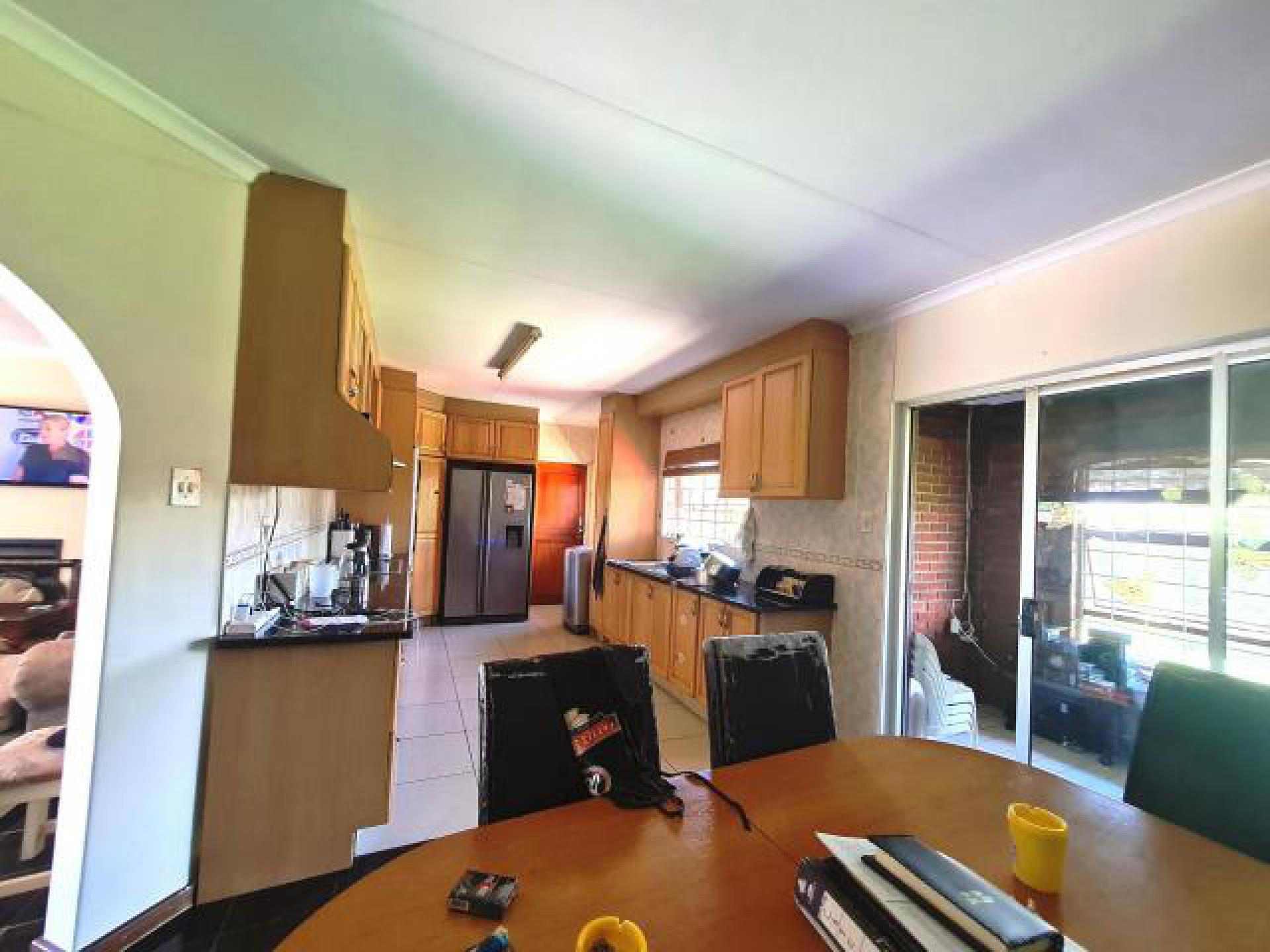 Dining Room of property in Ladysmith