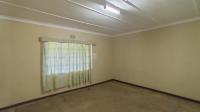 Bed Room 1 - 24 square meters of property in Mooilande AH