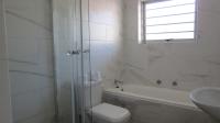 Bathroom 1 - 5 square meters of property in Milnerton