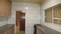 Kitchen - 30 square meters of property in Ermelo