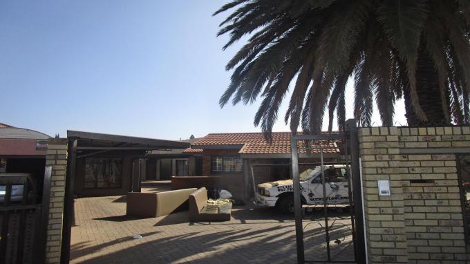 3 Bedroom House for Sale For Sale in Lenasia - Private Sale - MR324490