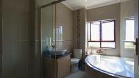 Main Bathroom - 6 square meters of property in Thatchfield Hills Estate