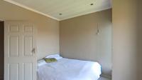 Bed Room 2 - 11 square meters of property in Thatchfield Hills Estate