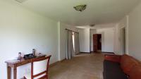 Informal Lounge - 35 square meters of property in Berario