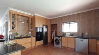 Kitchen - 21 square meters of property in Fairlands