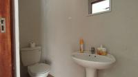 Staff Bathroom - 4 square meters of property in Fairlands