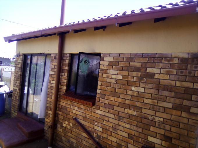 2 Bedroom House for Sale For Sale in Blomanda - MR366246
