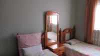 Bed Room 2 - 18 square meters of property in Toekomsrus