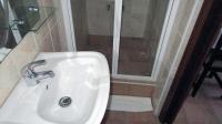 Bathroom 3+ - 21 square meters of property in Montclair (Dbn)