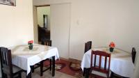 Bed Room 5+ - 27 square meters of property in Montclair (Dbn)