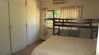 Main Bedroom - 21 square meters of property in Amanzimtoti 
