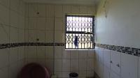 Bathroom 1 - 12 square meters of property in Mnandi AH