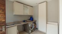 Scullery - 11 square meters of property in Summerset